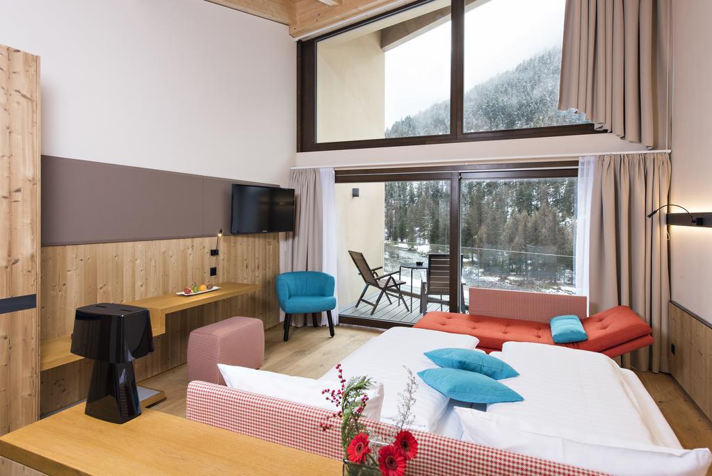 פונטרסינה Hotel Palue מראה חיצוני תמונה
