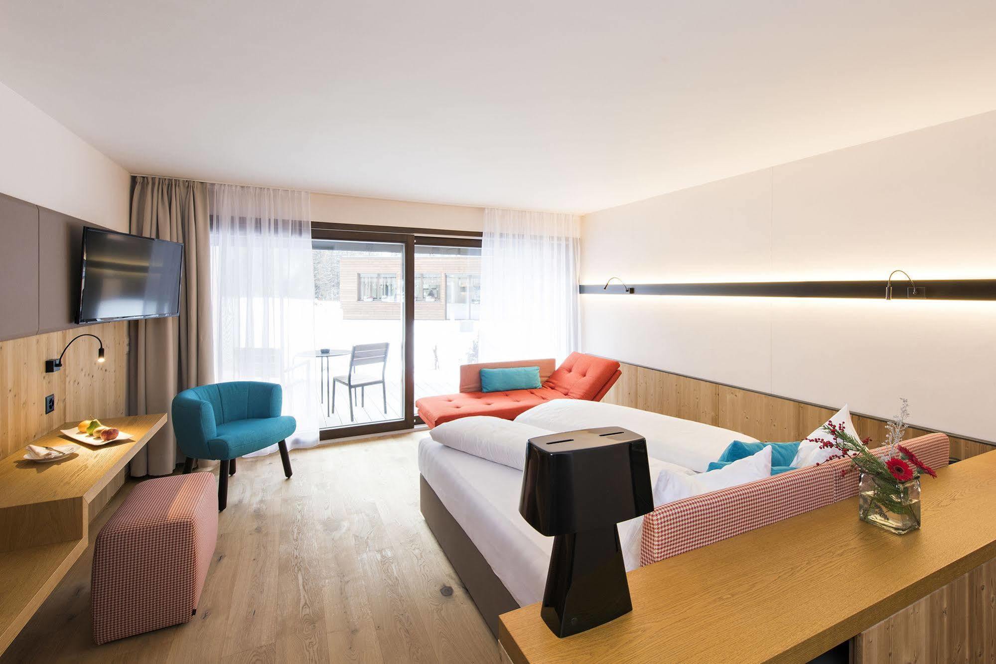 פונטרסינה Hotel Palue מראה חיצוני תמונה